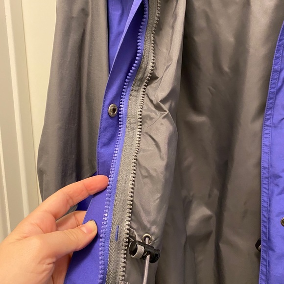 Gray/ Periwinkle North Face ski shell, size M - Picture 5 of 6